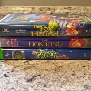Bundle of 3 Disney and Grinch VHS Collection